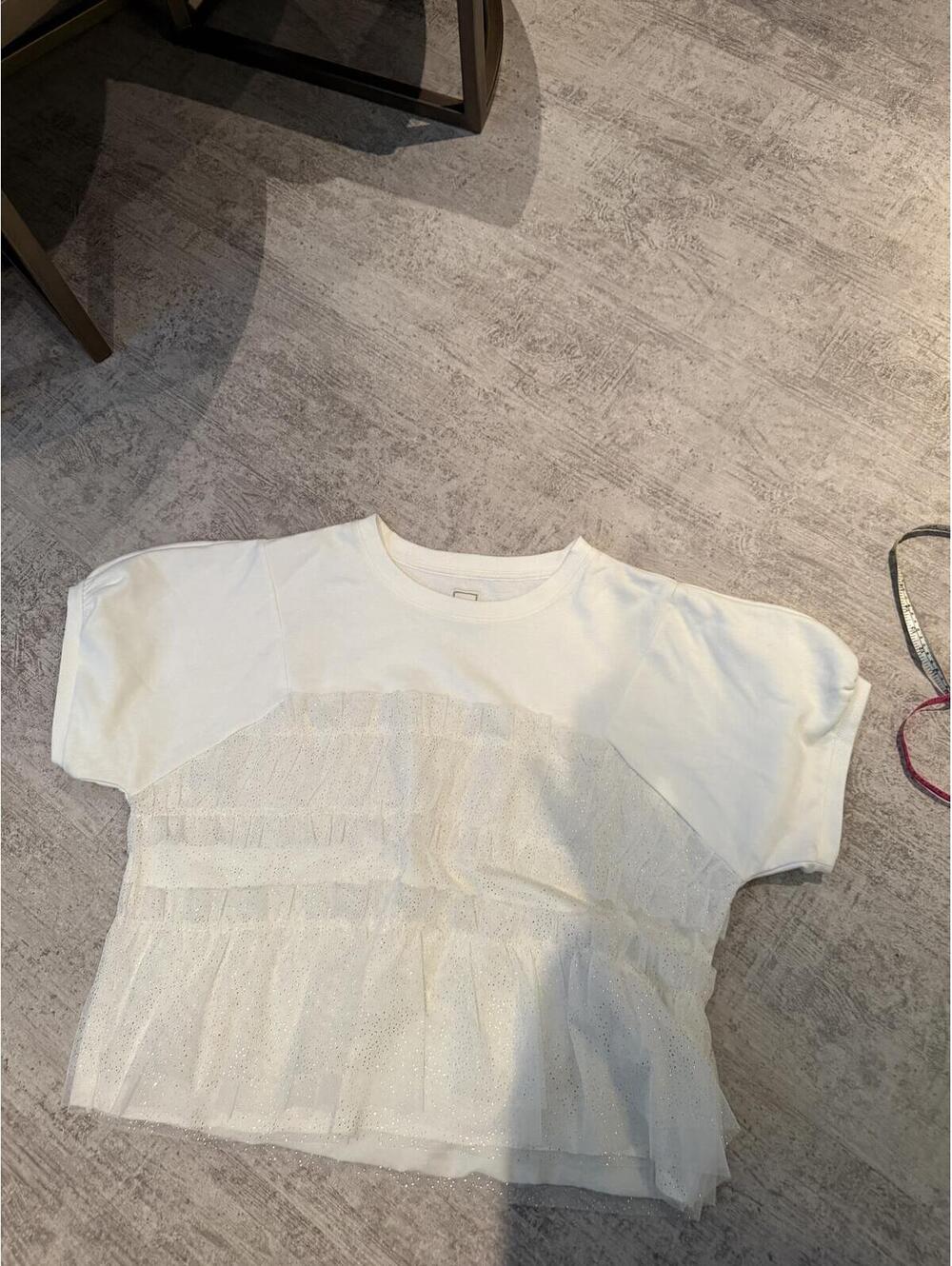 NWOT MAEVE Anthropologie Short Sleeve Smocked Ruffled Sweatshirt sz L - Picture 3 of 7
